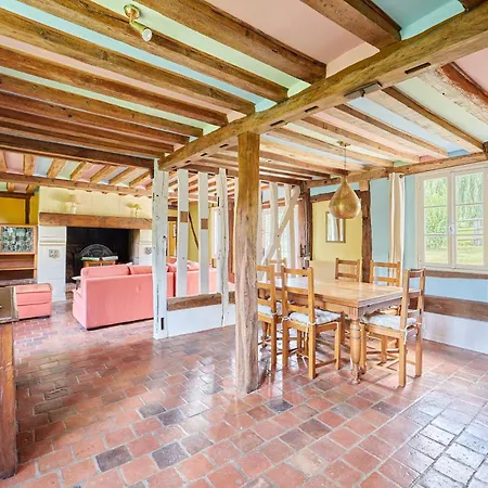 Σπίτι διακοπών Au Cedre Bleu - Longere Avec Grand Jardin