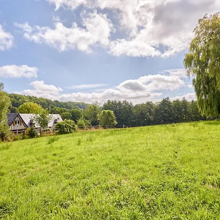 Au Cedre Bleu - Longere Avec Grand Jardin Σπίτι διακοπών