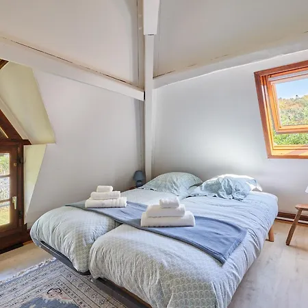 Au Cedre Bleu - Longere Avec Grand Jardin Σπίτι διακοπών *