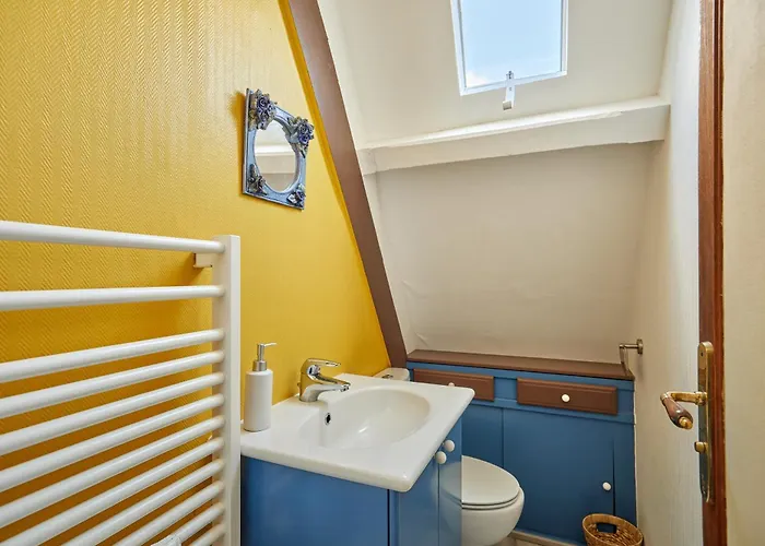 Au Cedre Bleu - Longere Avec Grand Jardin