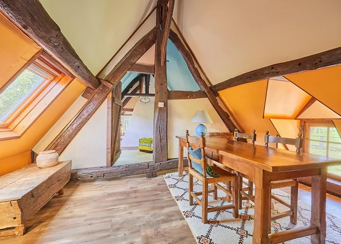 Au Cedre Bleu - Longere Avec Grand Jardin *